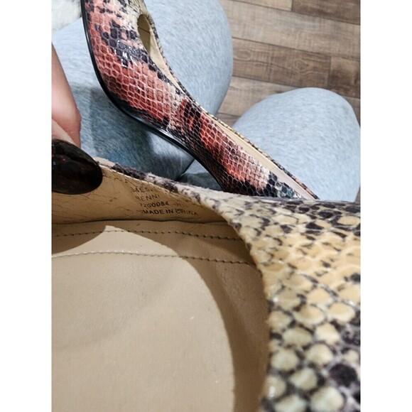 Calvin Klein Heels Renni 2 Tone Snake Patent Pumps Pink Grey Leather Size 8M - Picture 3 of 11